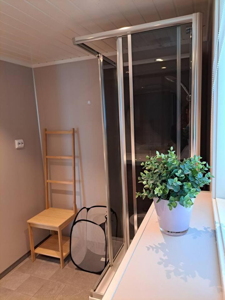 Hytte Ved Sjoen Napp Buitenkant foto
